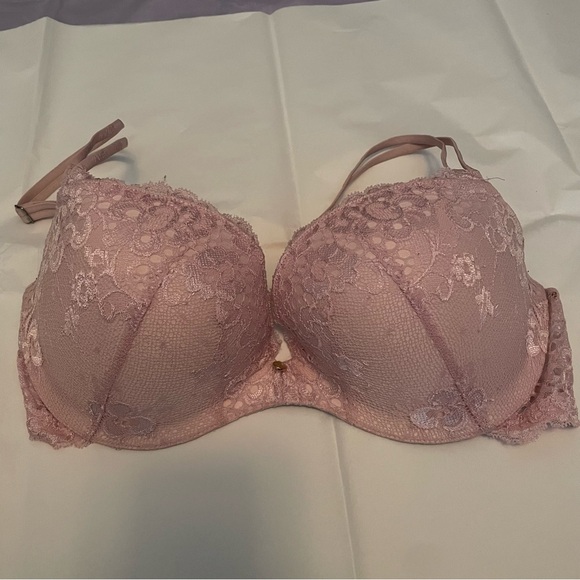 Victoria's Secret Other - Victorias Secret padded demi
